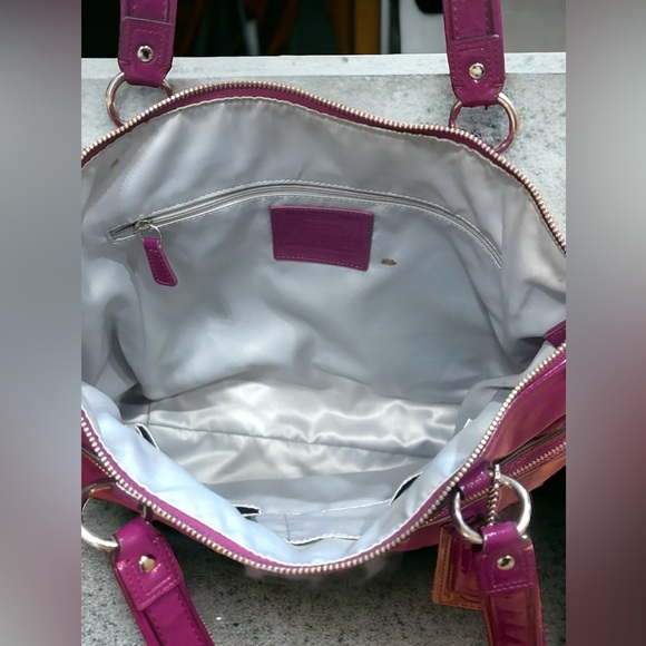 SOLD - Magenta Coach Poppy Tote - Picture 9 of 13